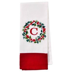Last One!🎄NWT Bee & Willow Embroidered Holiday Wreath Monogram "C" Towels